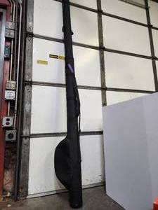 lot 346 image: Quality Extendable Length Travel Fishing Rod Holder
