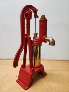 lot 262 image: Fantastic Restored W.L. DAVEY Cast Iron & Brass Pump #2