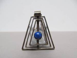 lot 41 image: Signed Silver & Lapis Kinetic Sculptural Necklace
