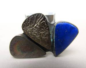 lot 42 image: Signed Sterling Silver & Lapis Modernist Brooch by Jewelry Designers Glanzer & Klassen