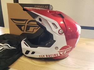 lot 91 image: Fly Helmet Formula CC Centrum - Metallic RedWhite - Medium
