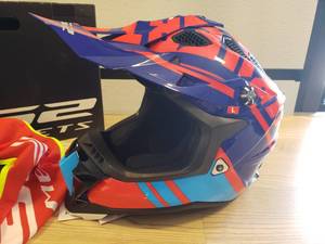 lot 102 image: LS2 Subverter EVO Gammax MX Helmet - RedBlue - Large