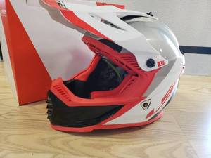 lot 116 image: LS2 Gate Helmet - WhiteRedBlack - YOUTH L