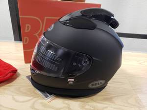 lot 129 image: Bell Qualifier Forced Air Helmet - Black - XXXL