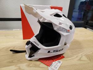 lot 134 image: LS2 Gate Helmet - Gloss White - XXL