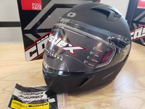 lot 148 image: Castle EL CX390 Full Face helmet - Solid Black - XL