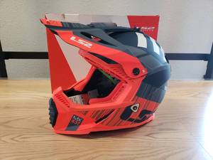 lot 160 image: LS2 Gate XCode helmet - Matte Fluorescent Orange  Blue - Small