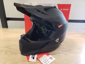 lot 163 image: LS2 Gate helmet - Solid Matte Black - 3XL