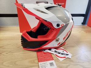 lot 170 image: LS2 Gate Launch helmet - Gloss White  Red  Black - YOUTH Medium
