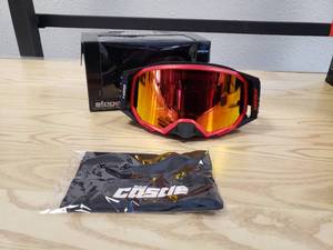 lot 197 image: Castle Stage II Over The Glasses Frame Snow googles - Matte Red with red amber mirror lens