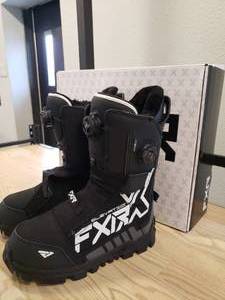 lot 217 image: FXR Elevation Dual BOA snow boots - Black - Mens size 10 or Womens size 12