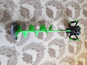 lot 238 image: Alpha ION Gen 3 Electric Ice Auger - 10 in steel auger bit, 40V Alpha Powerhead - New In Box