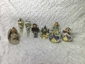 Mixed  Variety of Ornaments
