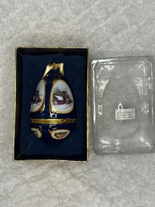Mr. Christmas Musical Egg Ornament