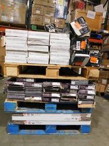 lot 88 image: Wholesale Pallet Lot of Flooring Products