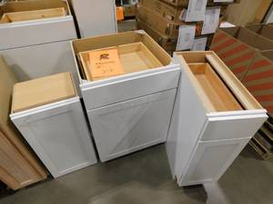 lot 212 image: (14) Hampton Bay White Shaker Kitchen Cabinet Lot
