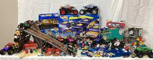 Hot Wheels Collection- Cars, Demolition Derby, Monster Jam Trucks, Tracks and Accessories