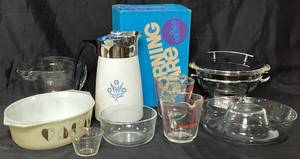 Vintage PYREX, Corningware, Fire King and Anchor Hocking Kitchenware