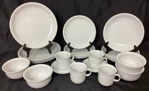 Thomas Rosenthal Group Germany White Dinnerware