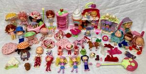 Strawberry Shortcake & Friends Playsets, Dolls and Cruiser