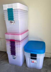 Mixed Totes - 71Qt, 66Qt and 64Qt Clear View Totes - 20 pcs