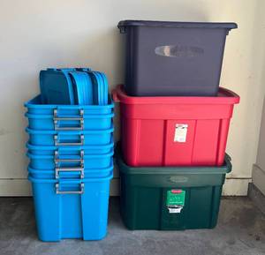Colored Storage Totes - 20 gal Work Zone Totes, 25gal Rubbermaid Roughnecks and 21gal Ultra Tote - 10 total