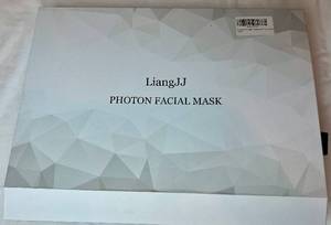 LiangJJ Photon Facial Mask