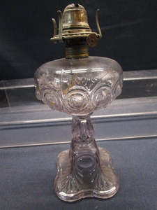 lot 41 image: Antique Kerosene Lamp