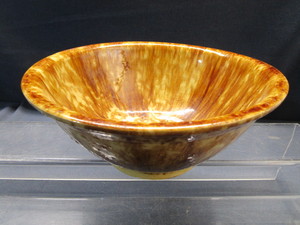 lot 63 image: Rockingham Vintage Mixing Bowl
