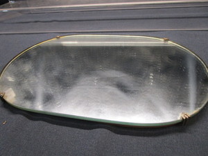 lot 88 image: Vintage Shaving Mirror