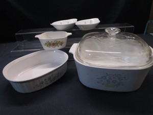 lot 105 image: Corning Casseroles, Potato Bakers