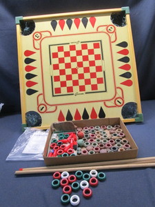 lot 59 image: Carom Board, Pieces with Vintage