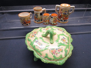 lot 122 image: Japan Ceramics