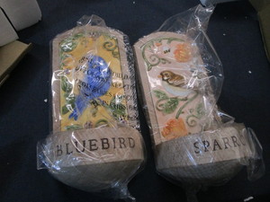 lot 155 image: New Bird Feeders