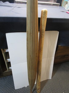 lot 174 image: Natural Cactus & Pod