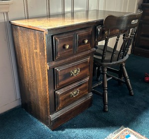 lot 38 image: Vintage Wooden Desk with Chair