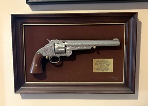 lot 104 image: The Wyatt Earp 44 Revolver Model Gun by The Franklin Mint
