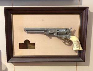 lot 64A image: The Wild Bill Hickok Revolver Replica Gun
