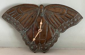 lot 33A image: Hen & Feathers Butterfly Wall Hanging Bronze Boutique Clock
