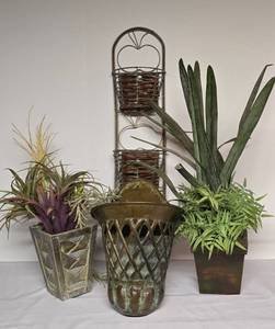 lot 161 image: Metal Decor & Fun Faux Foliage