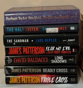 lot 199 image: Lots of Books Including James Patterson, Danielle Steel, Tom ONeill and More