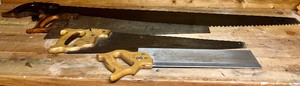 lot 231 image: Vintage Sorted Hand Saws in Multiple Sizes