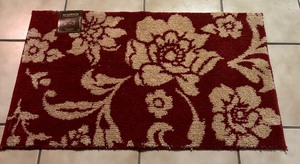 lot 252 image: Madison Soa Collection Super Plush Red and Tan Floral Design Bath Rug