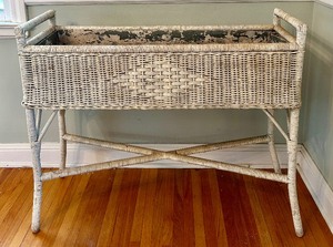 lot 128 image: White Wicker Plant Stand