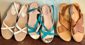 lot 120 image: Three Pairs of Womens Sandals