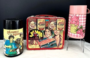 lot 122 image: Vintage Dukes of Hazzard Lunch Box with Thermos and Vintage Planet of the Ape Thermos and More