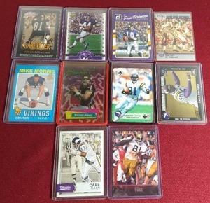 lot 56 image: (10) Vikings Legends Insert Cards