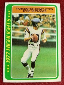 lot 66 image: 1978 Topps Fran Tarkenton Card - Nice Looking Card