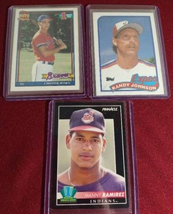 lot 82 image: (3) Baseball Rookie Cards - HOFers & Superstar