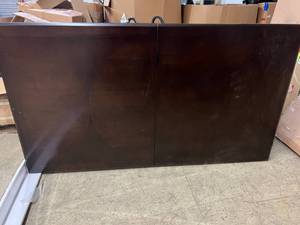 lot 2 image: Large Oak Dinner Table with Leaf